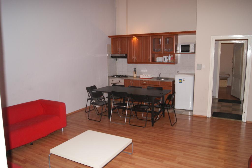 Happy Hostel Budapeste Quarto foto