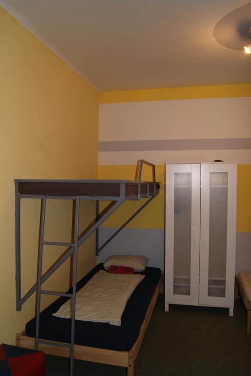 Happy Hostel Budapeste Quarto foto